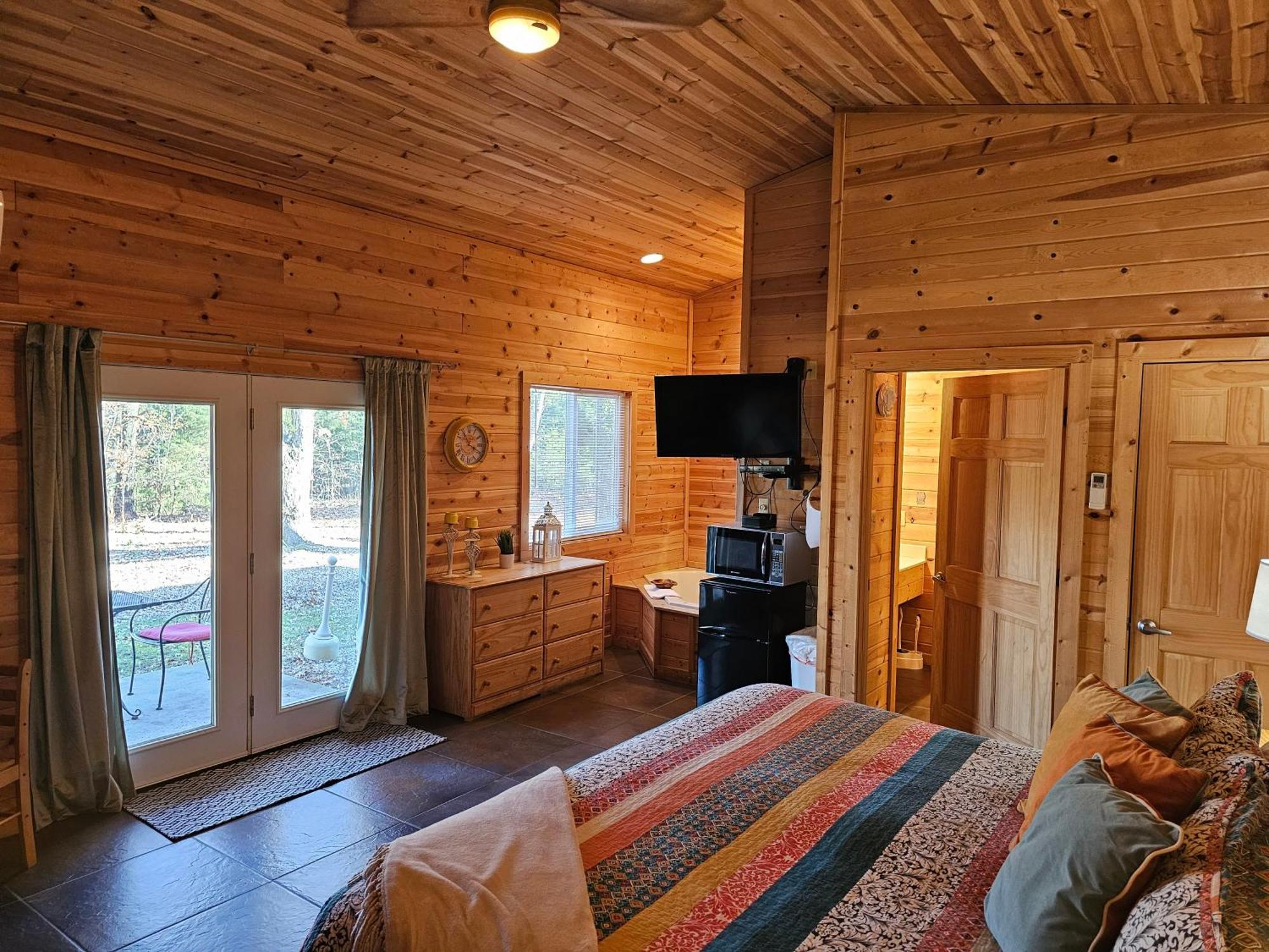 5 Min To Beaver Lake-King Bed-Fire Pit-Jetted Tub #4 Eureka Springs Dış mekan fotoğraf