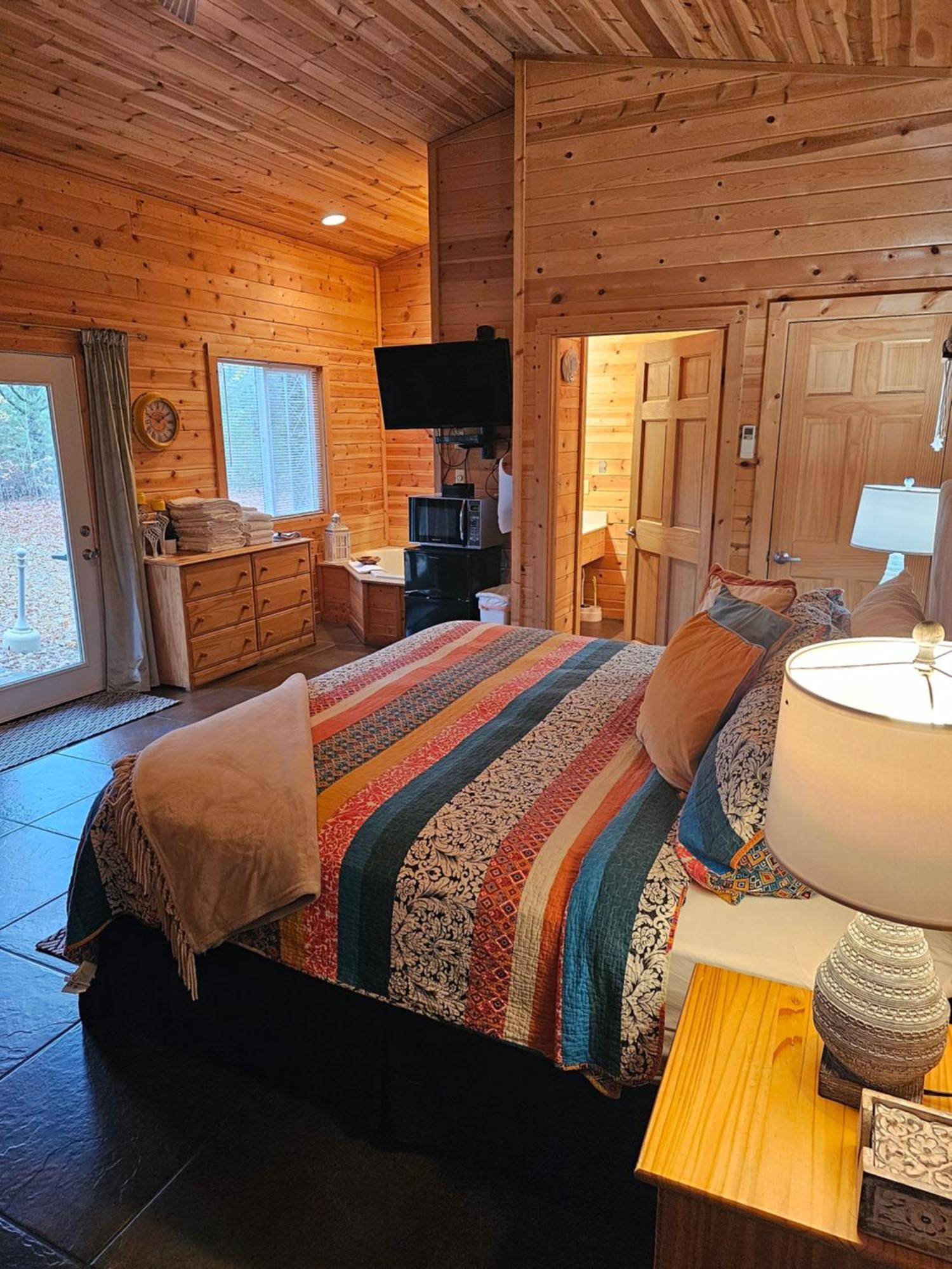 5 Min To Beaver Lake-King Bed-Fire Pit-Jetted Tub #4 Eureka Springs Dış mekan fotoğraf