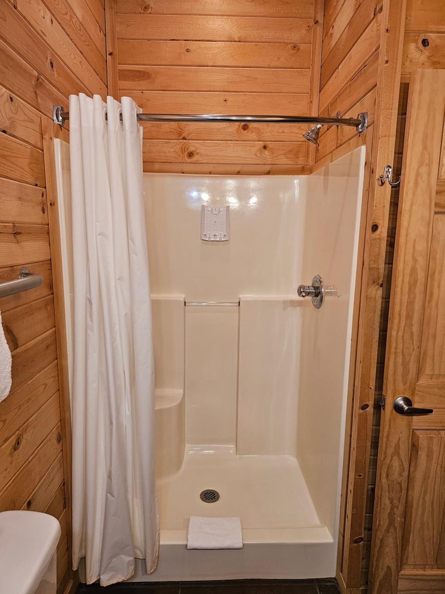 5 Min To Beaver Lake-King Bed-Fire Pit-Jetted Tub #4 Eureka Springs Dış mekan fotoğraf